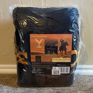 Yellowstone Black and Yellow Throw Blanket New in Package